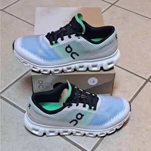 On Cloud 6 Push sneakers in the Horizon/Honeydew color - Women's size 7.5